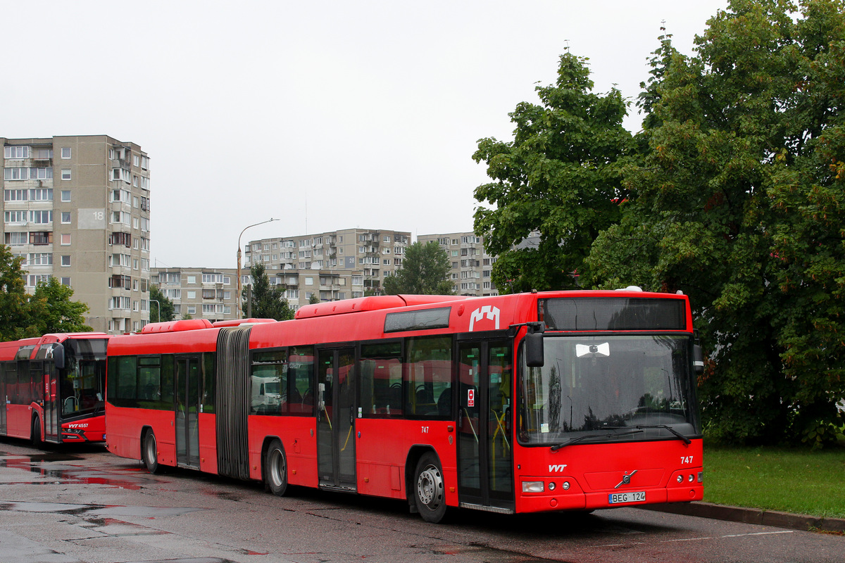 Литва, Volvo 7700A № 747