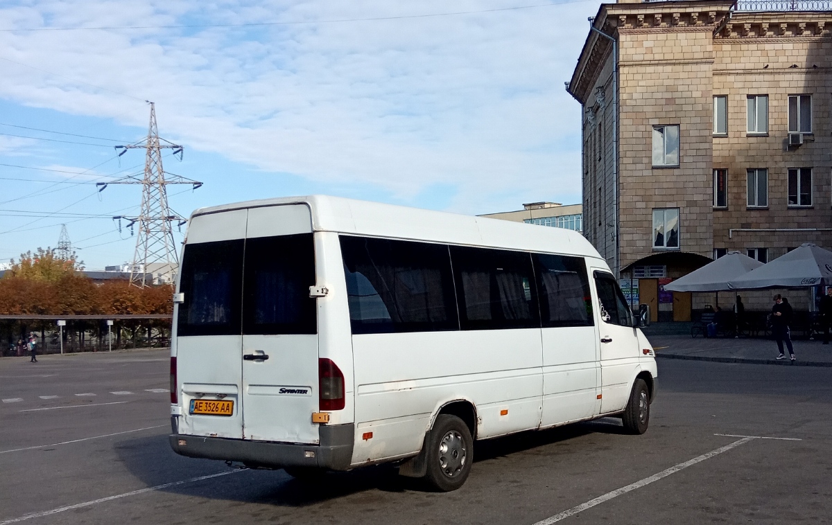 Dnipropetrovská oblast, Mercedes-Benz Sprinter W903 311CDI č. AE 3526 AA