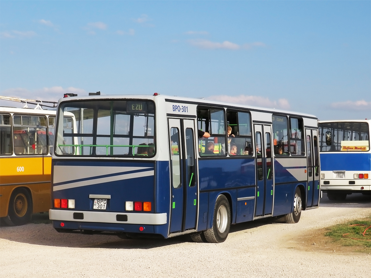 Венгрия, Ikarus 260.46 № 03-01; Венгрия — III. Ikarus Találkozó, Aeropark (2021)