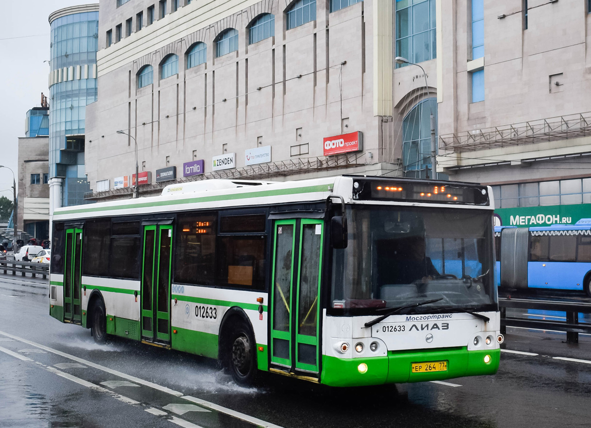 Moskau, LiAZ-5292.22 (2-2-2) Nr. 012633