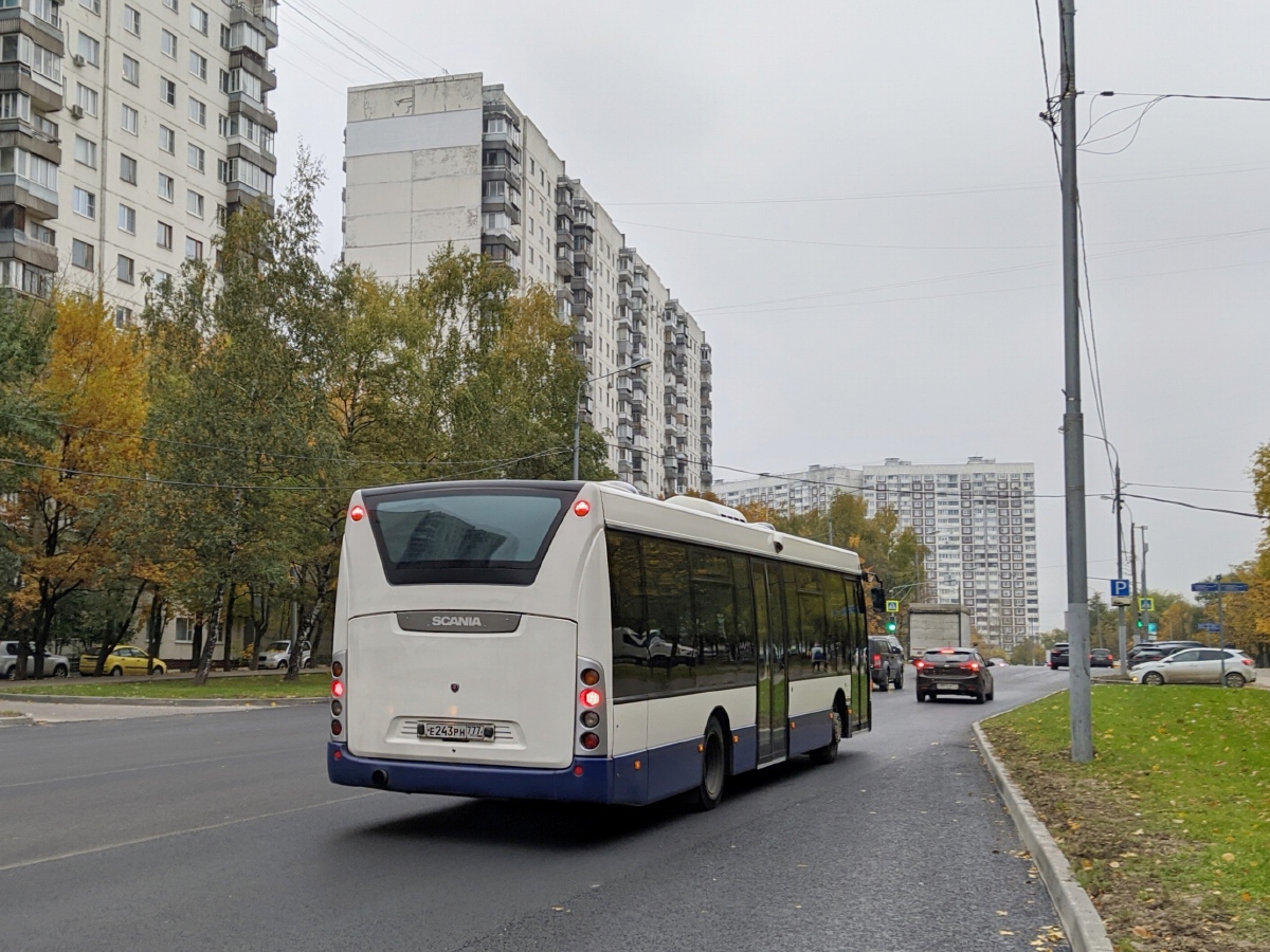Moskva, Scania OmniLink II (Scania-St.Petersburg) č. Е 243 РН 777