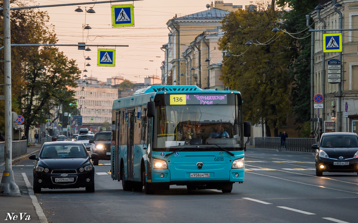 Санкт-Петербург, ЛиАЗ-4292.60 (1-2-1) № 6818