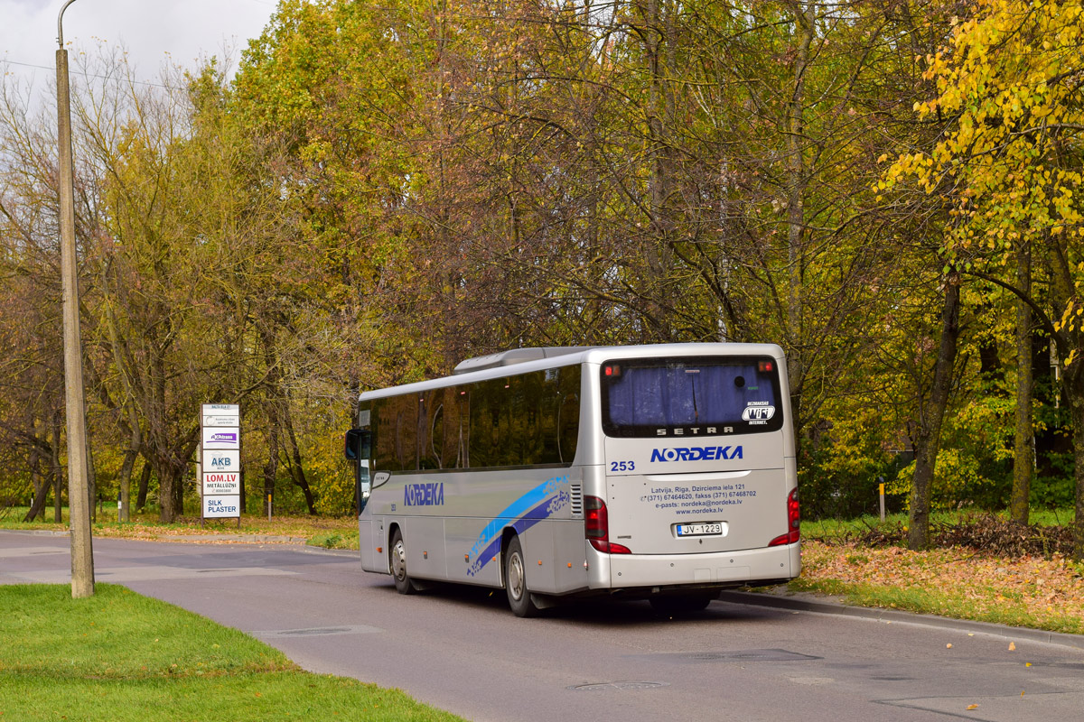 Латвия, Setra S415UL № 253