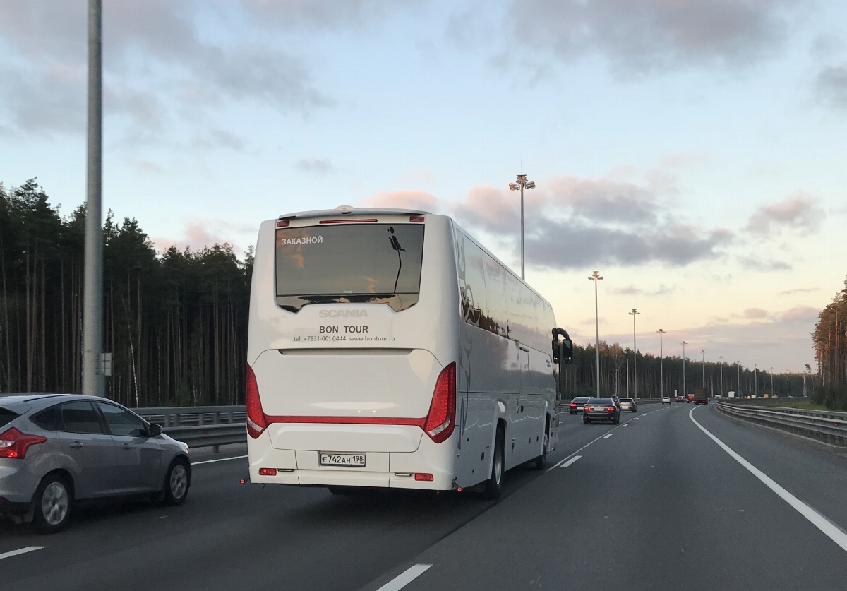 Санкт-Петербург, Scania Touring HD 12.0 № Е 742 АН 198