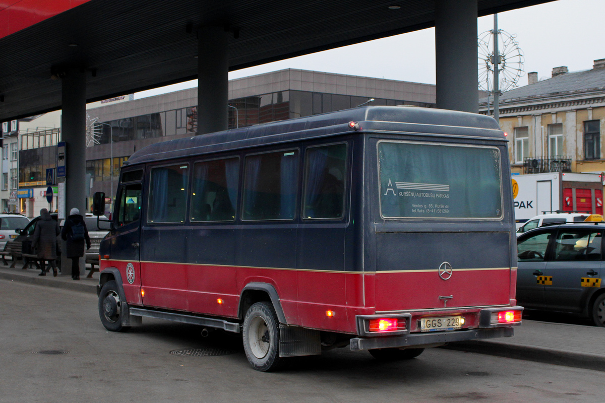 Литва, Mercedes-Benz Vario O814 № 272