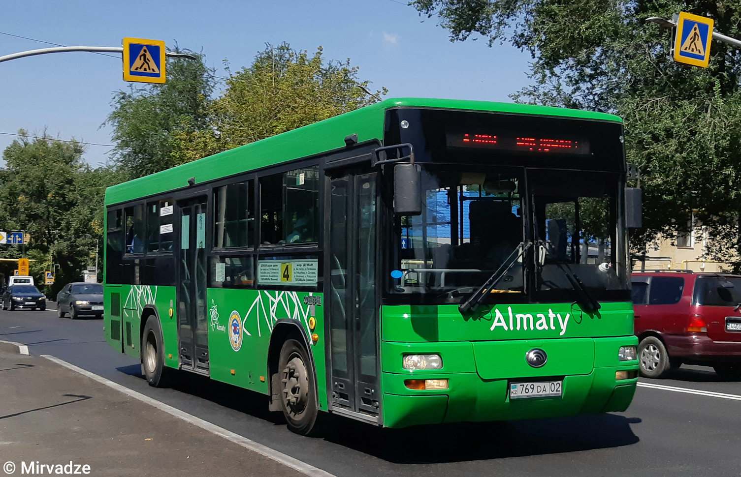 Алматы, Yutong ZK6108HGH № 769 DA 02