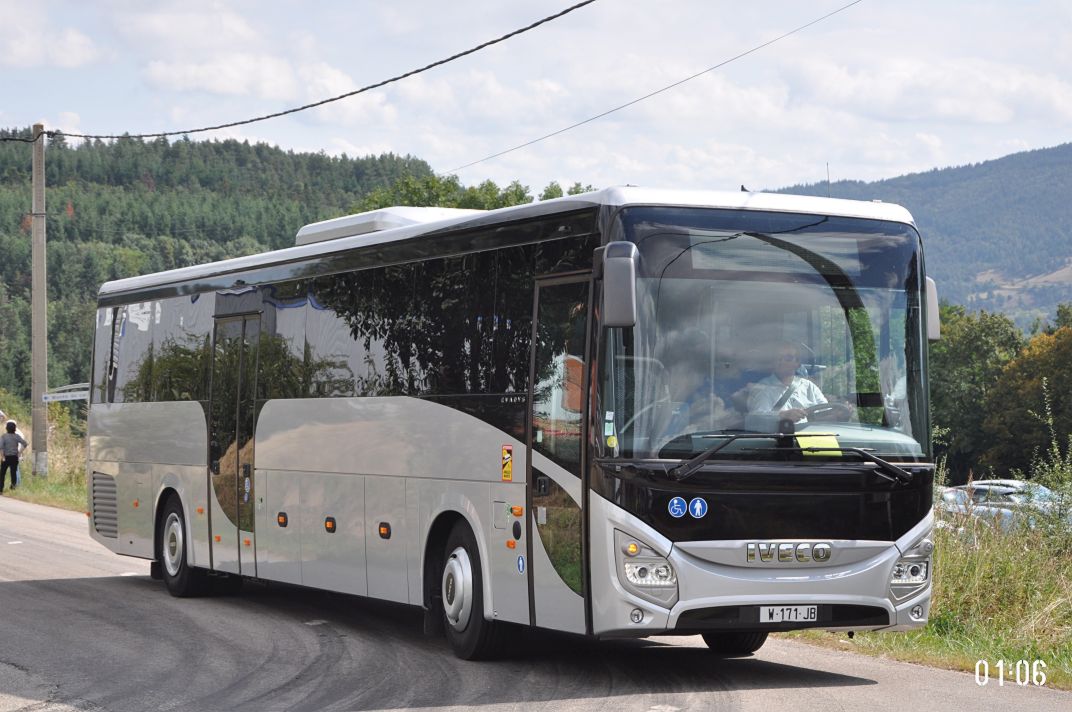 France, IVECO Evadys 13M № W-171-JB; France — 8ème Fête du Car (2021)