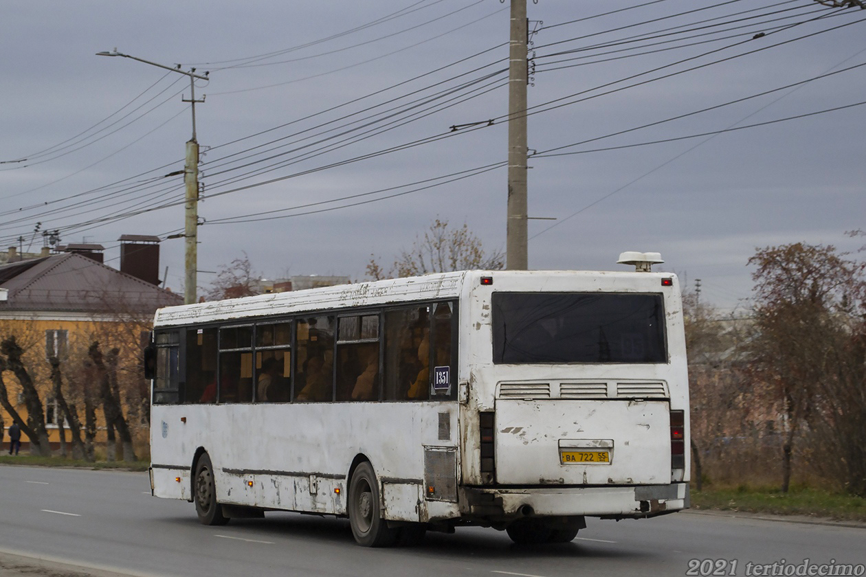 Омская область, ЛиАЗ-5293.00 № 1351