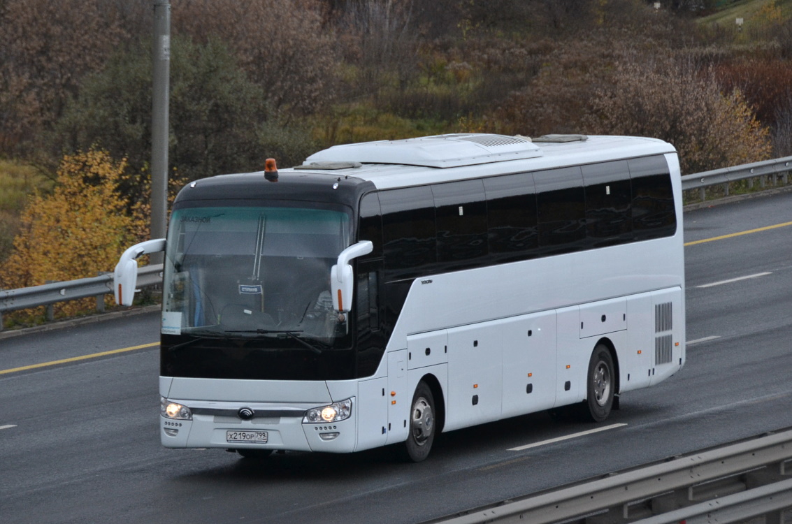 Московская область, Yutong ZK6122H9 № Х 219 ОР 799