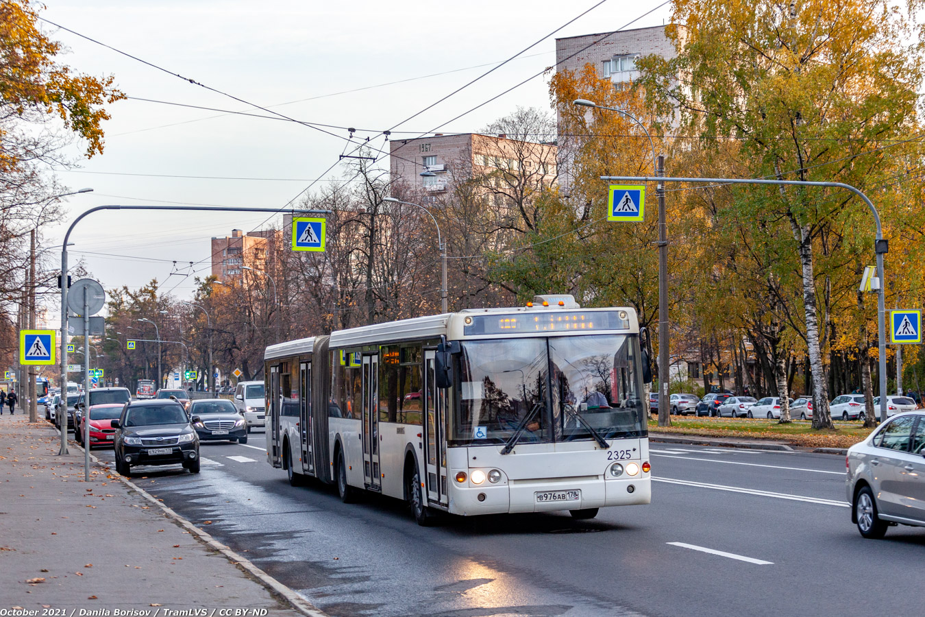 Petrohrad, LiAZ-6213.20 č. 2325