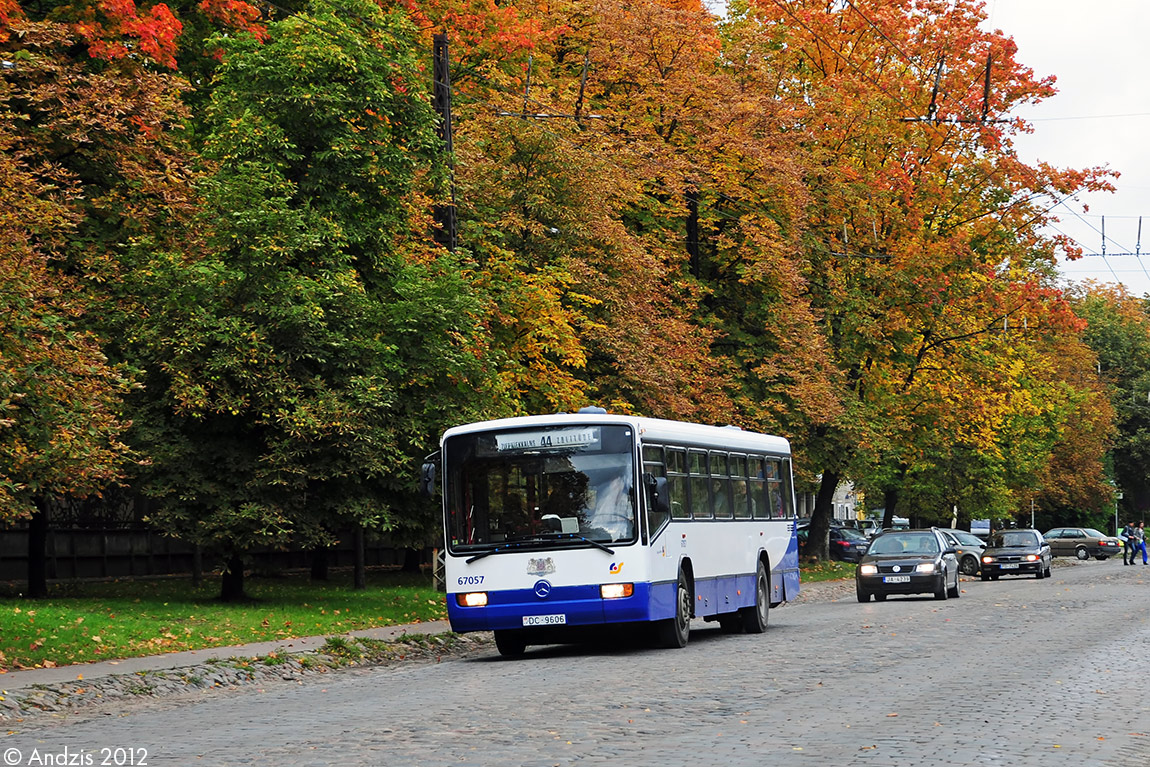 Латвия, Mercedes-Benz O345 № 67057