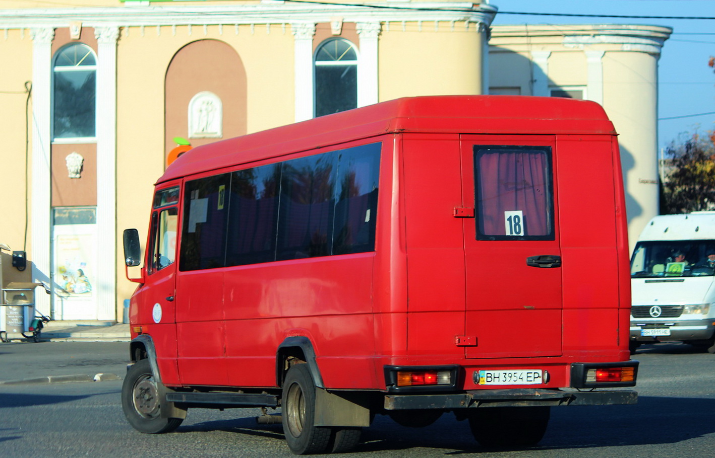 Odessa region, Mercedes-Benz T2 814D # BH 3954 EP