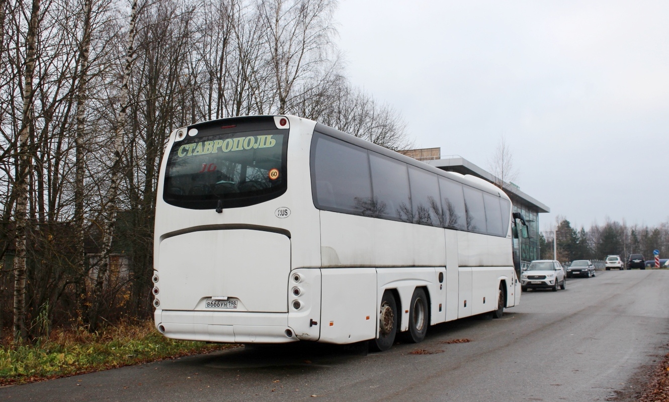 Санкт-Петербург, Neoplan P22 N2216/3SHDL Tourliner L № В 666 УН 198