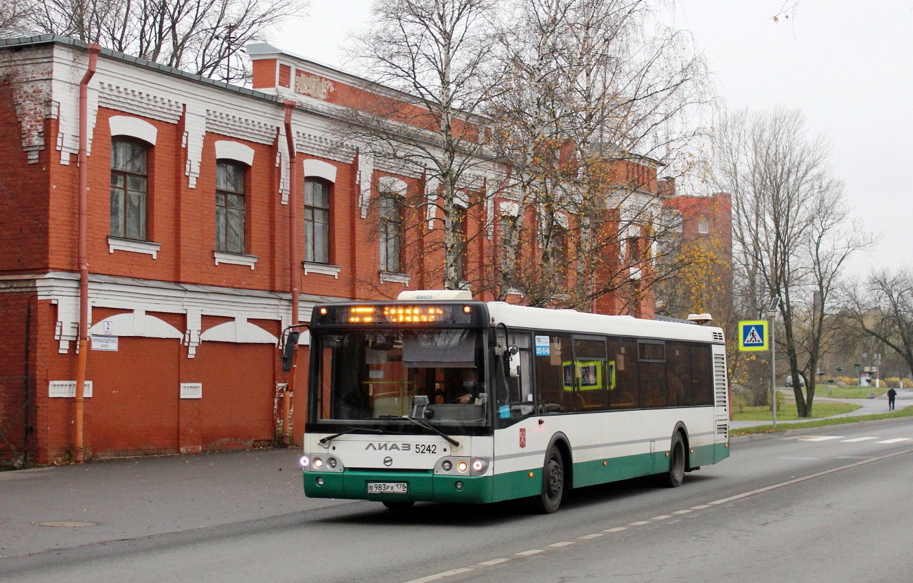 Санкт-Петербург, ЛиАЗ-5292.60 № 5242