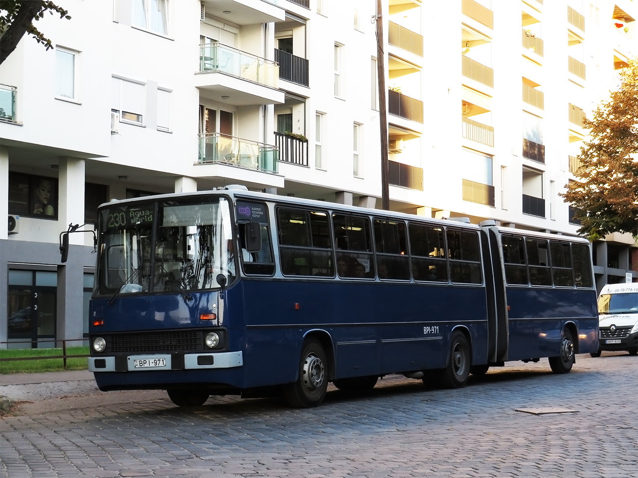 Венгрия, Ikarus 280.49 № 19-71