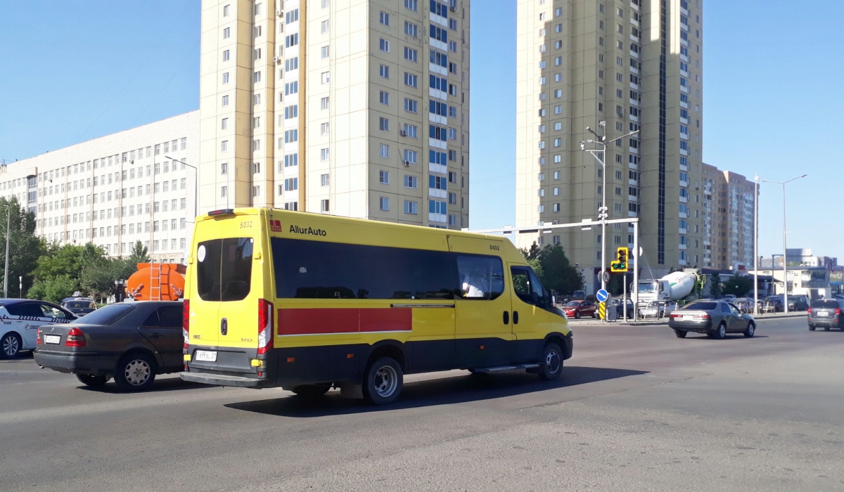 Astana, IVECO Daily 50C15V (SaryarkaAvtoProm) # S032