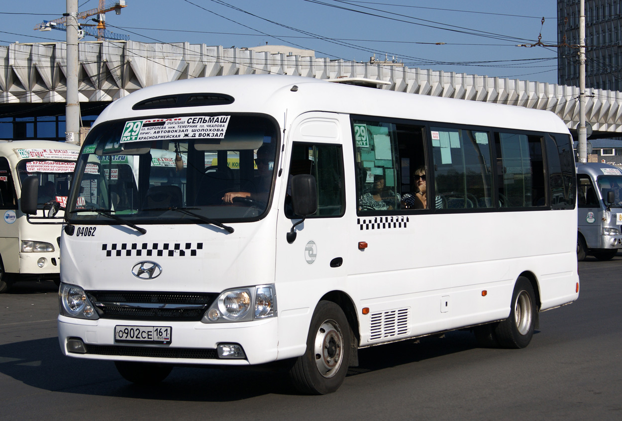 Ростовская область, Hyundai County Kuzbass № 04062