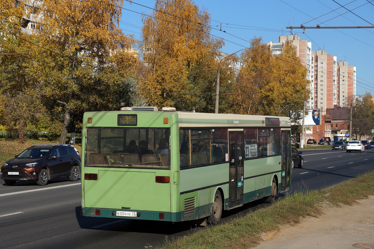 Vladimir region, Mercedes-Benz O405 Nr. Е 004 МЕ 33