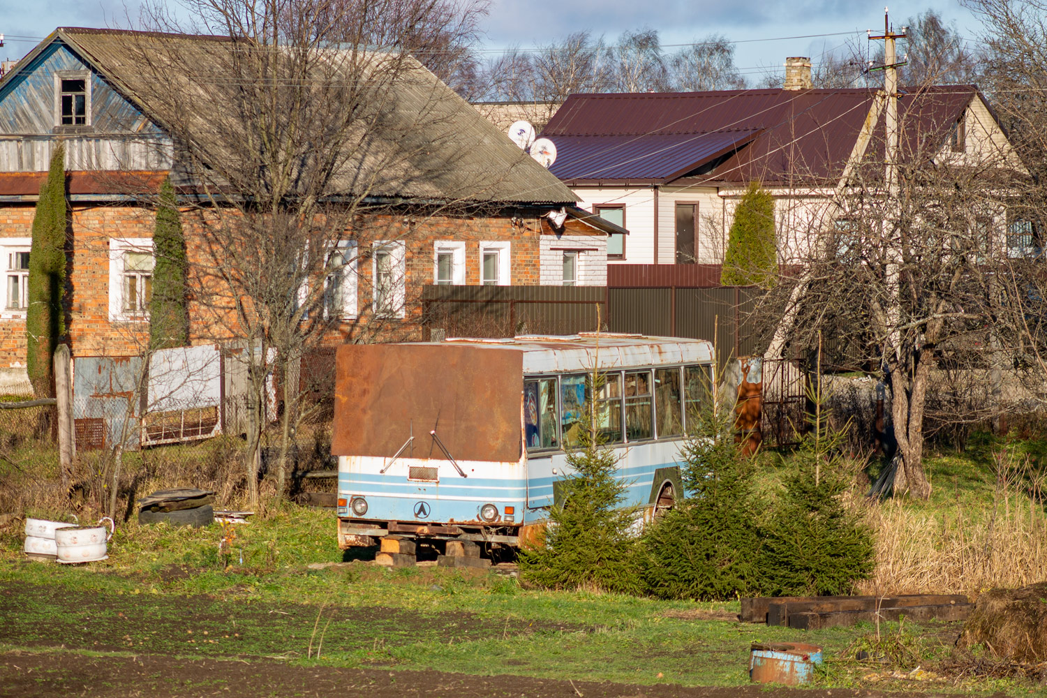 Ярославская область, ЛАЗ-42021 № Е 440 КВ 76; Ярославская область — Автобусы-призраки