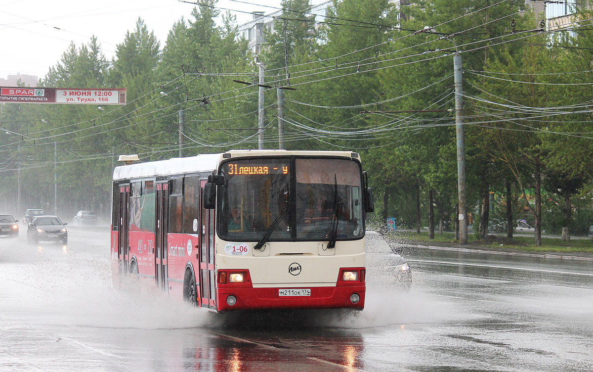 Челябинская область, ЛиАЗ-5256.53 № 1-06