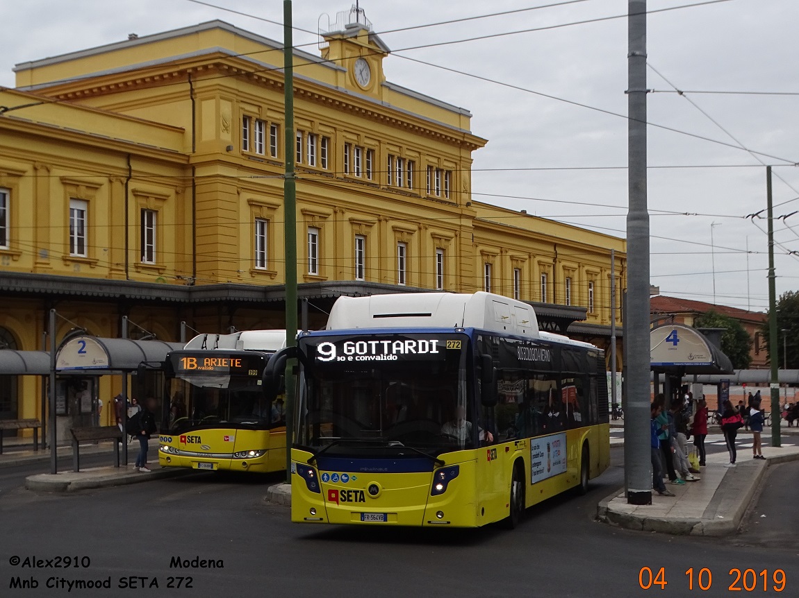 Itálie, Menarinibus Citymood 12 CNG č. 272