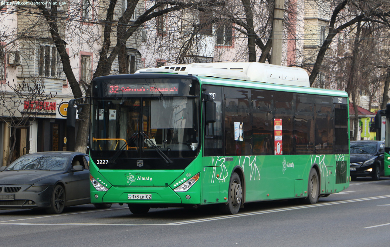 Алматы, Zhong Tong LCK6125HGAN № 3227