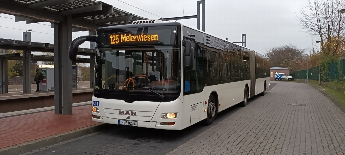 Lower Saxony, MAN A23 Lion's City G NG363 Nr 8254