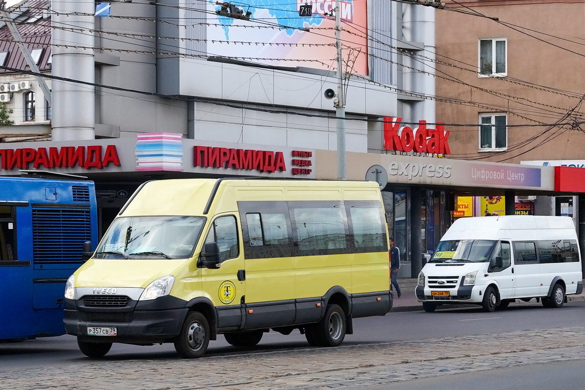 Калининградская область, Росвэн-3265 (IVECO Daily 50С15) № 025; Калининградская область, Ford Transit 115T430 № 81