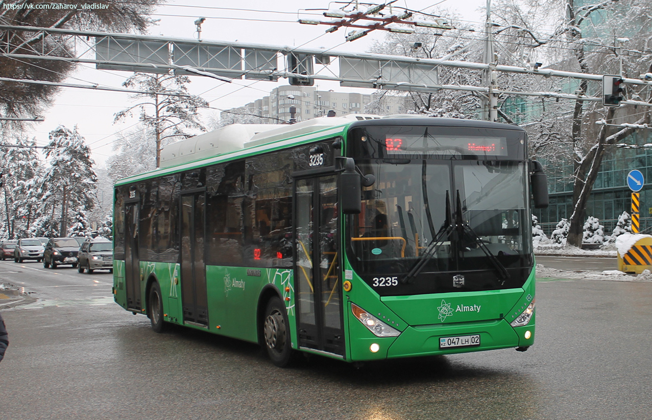 Алматы, Zhong Tong LCK6125HGAN № 3235