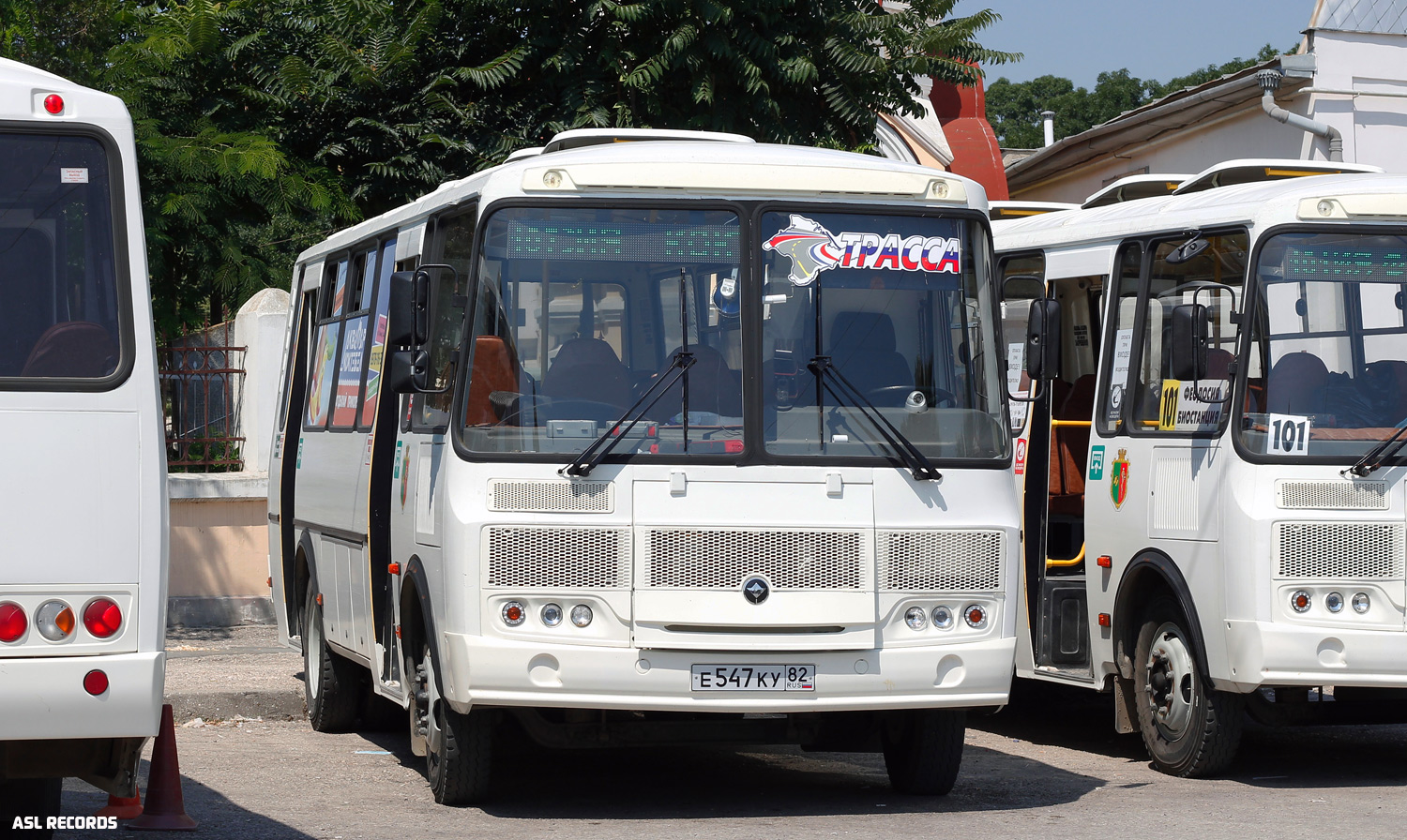 Республика Крым, ПАЗ-4234-04 № Е 547 КУ 82