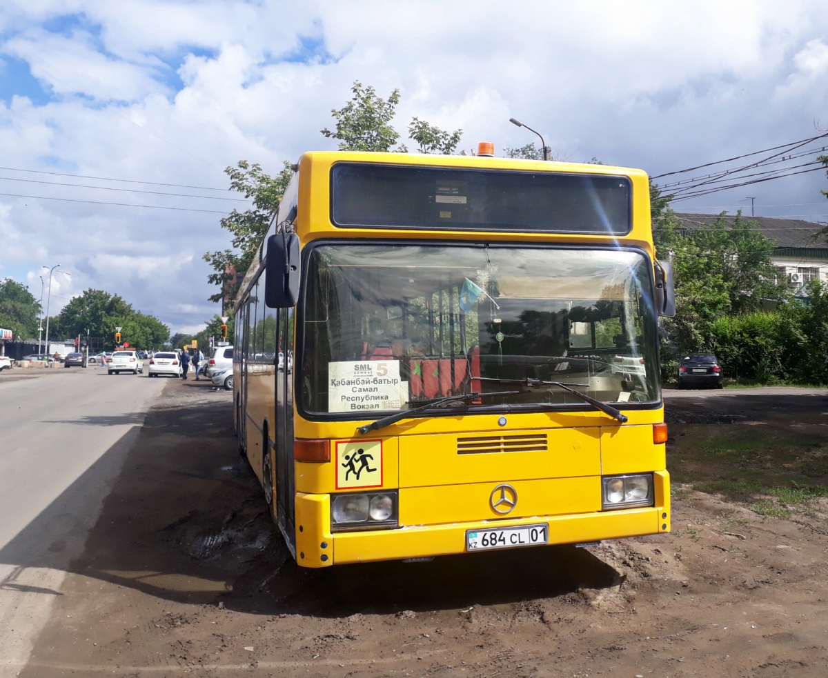 Астана, Mercedes-Benz O405N № 684 CL 01