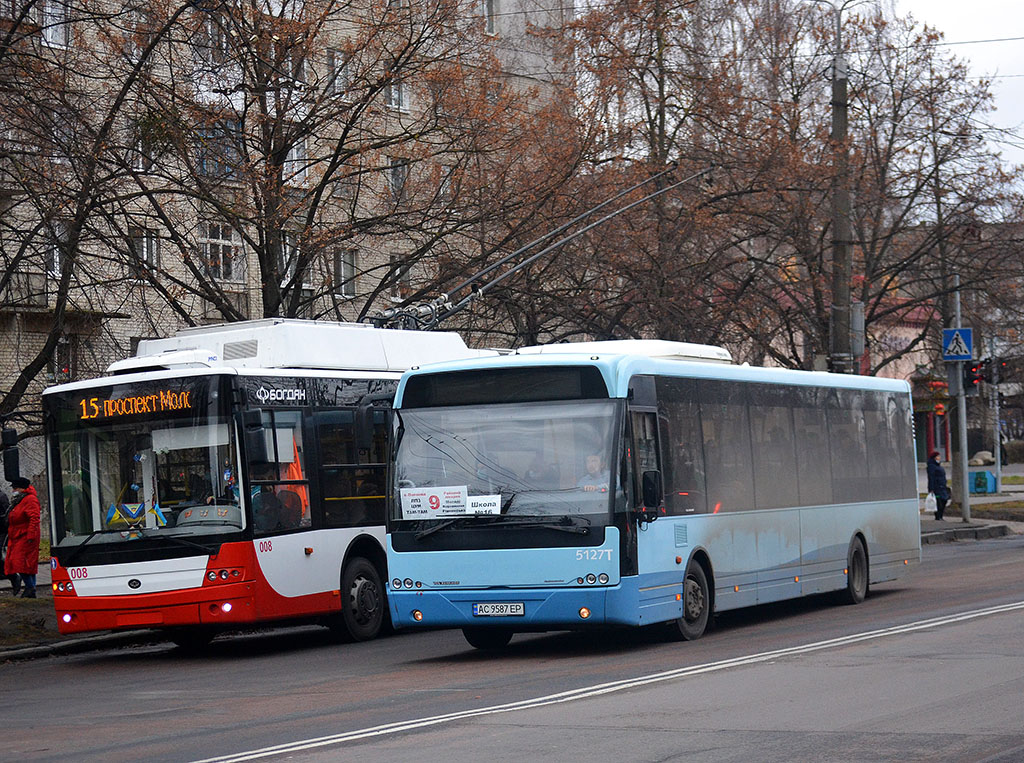 Волынская область, VDL Berkhof Ambassador 200 № 33