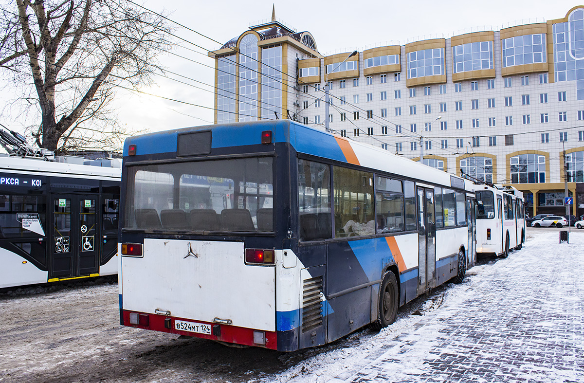 Красноярский край, Mercedes-Benz O405N № В 524 МТ 124