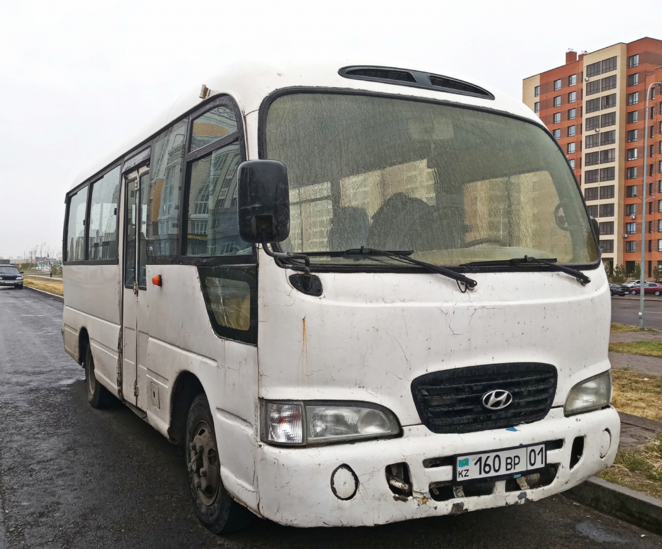 Астана, Hyundai County Super № 160 BP 01