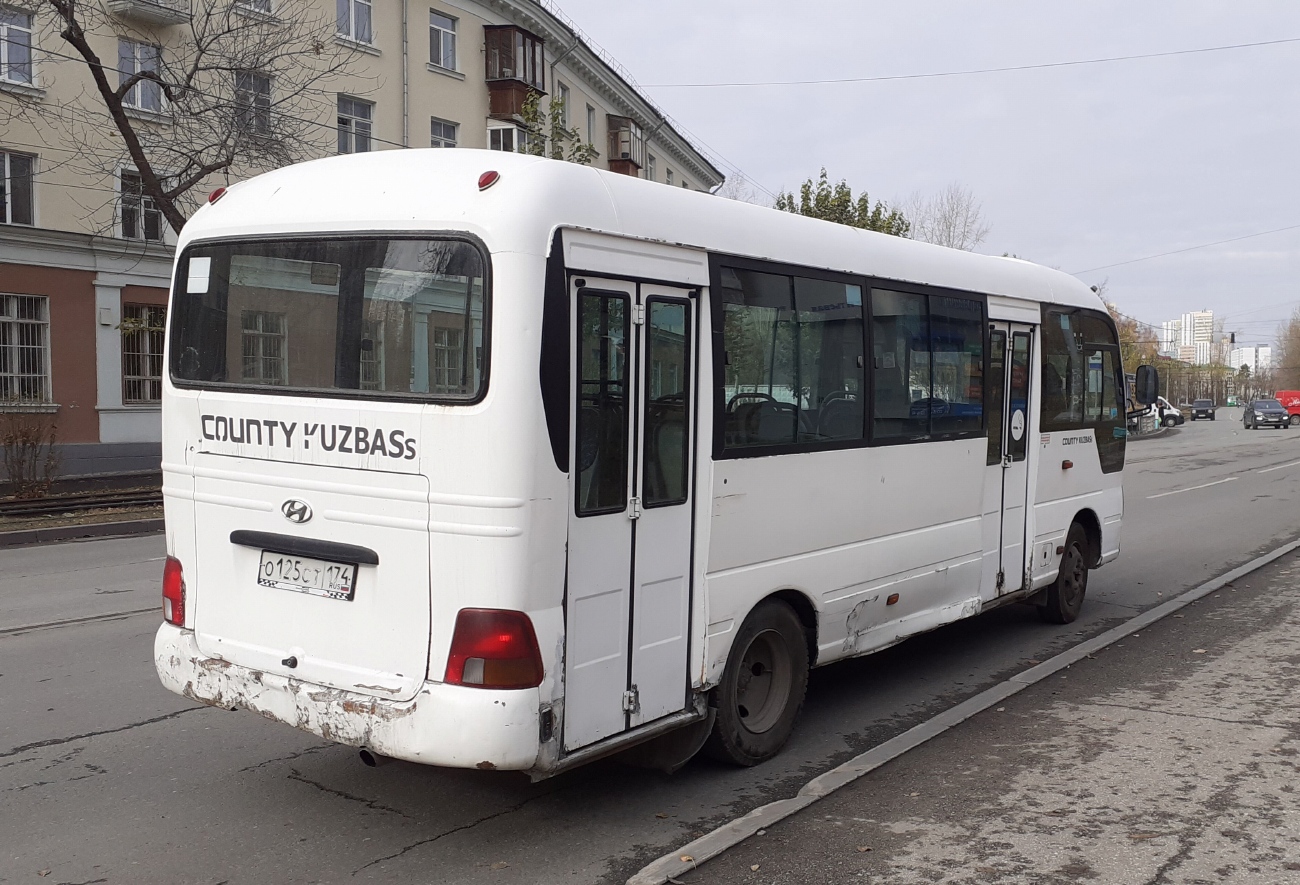 Свердловская область, Hyundai County Kuzbass № О 125 СТ 174