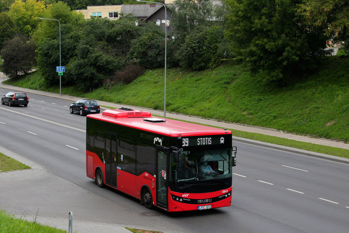 Litva, Anadolu Isuzu Novociti Life č. 4541