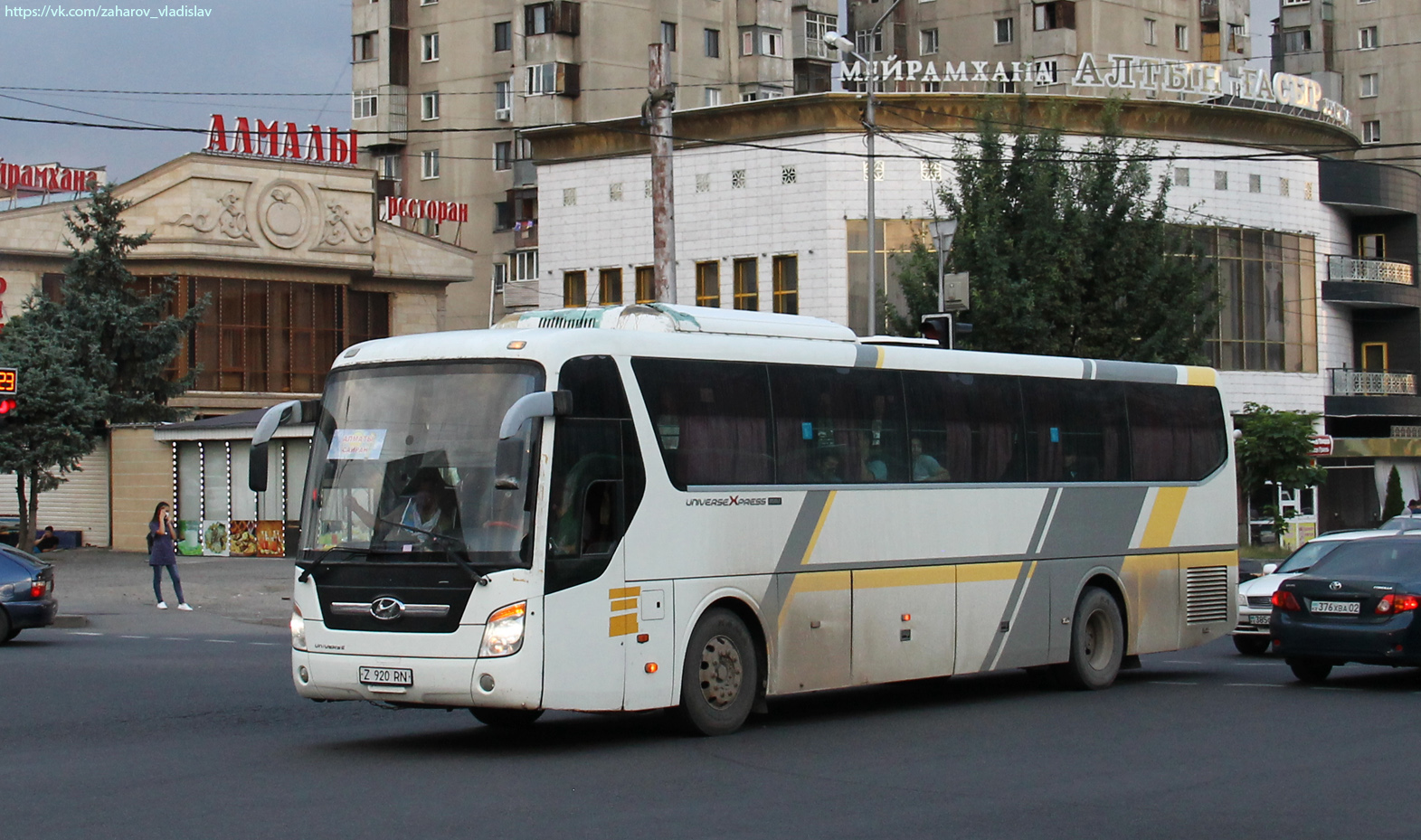 Астана, Hyundai Universe Xpress Noble № Z 920 RN