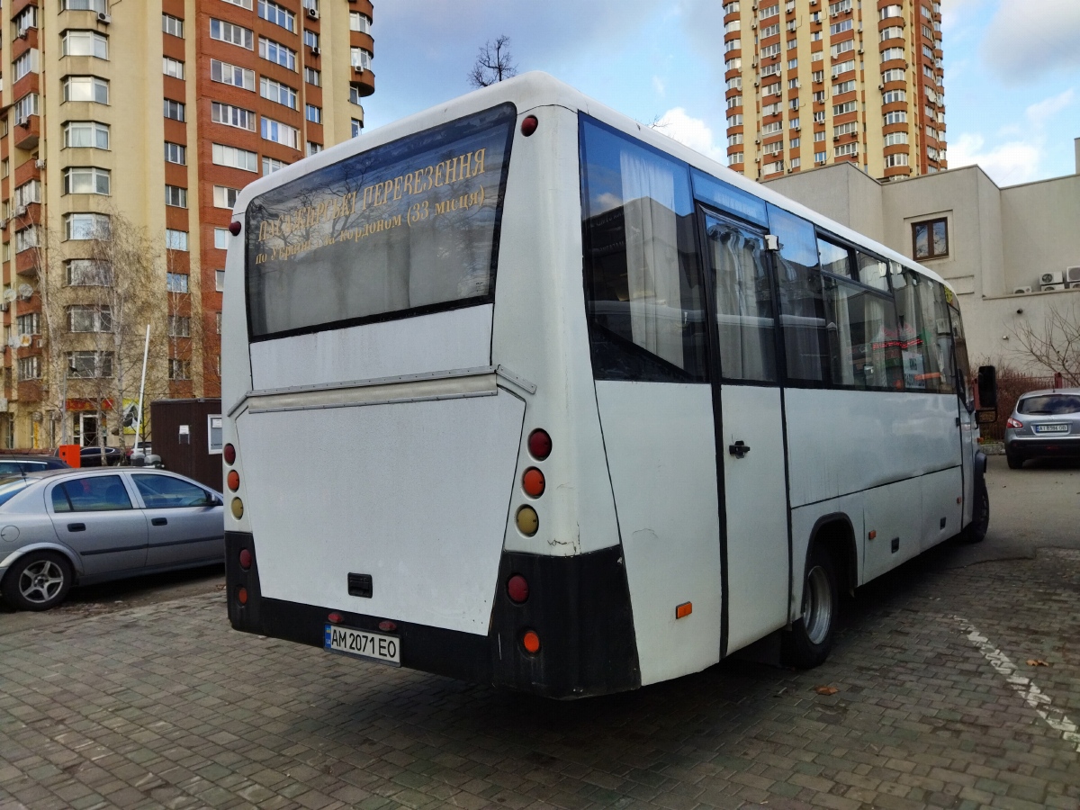 Киев, Тур-А4072 № AM 2071 EO