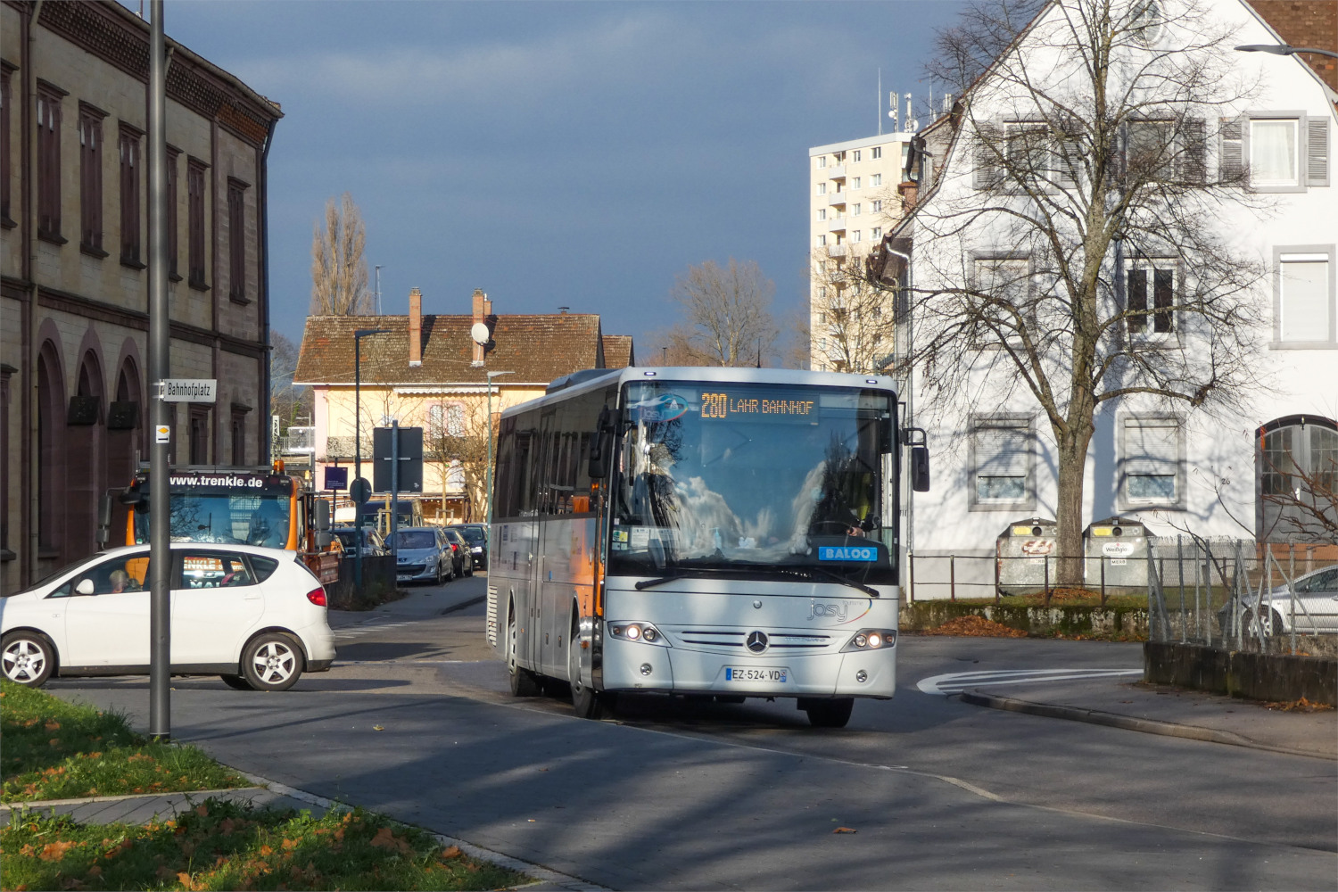Франция, Mercedes-Benz Intouro II M № EZ-524-VD