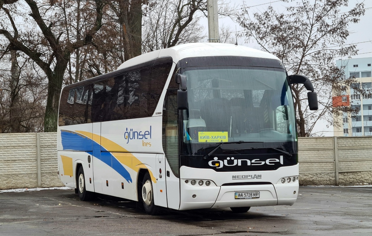 Киев, Neoplan P21 N2216SHD Tourliner SHD № AA 5728 KP