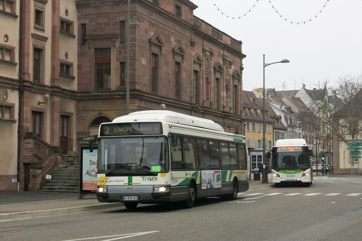 Frankreich, Irisbus Agora S CNG Nr. 256