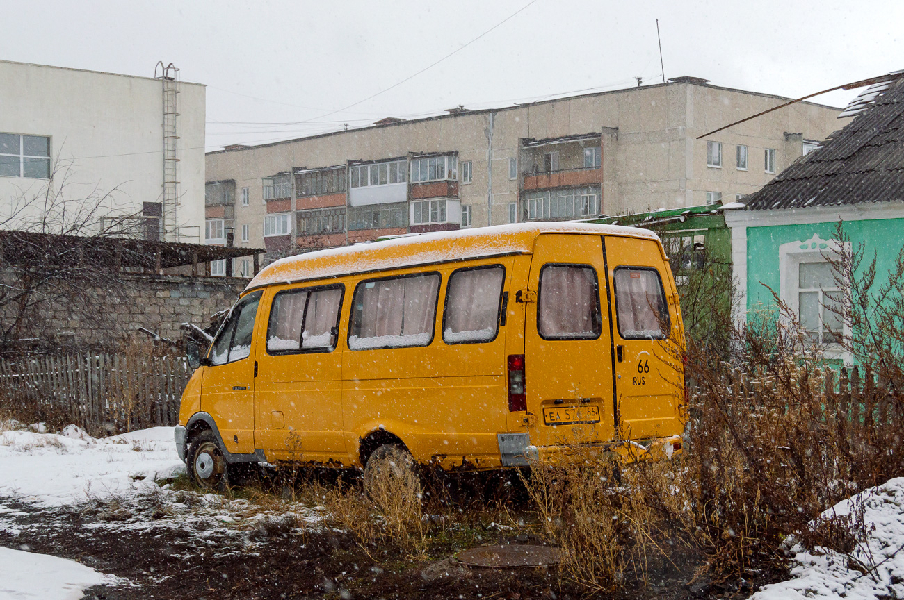 Sverdlovsk region, GAZ-322132 (XTH, X96) # ЕА 576 66