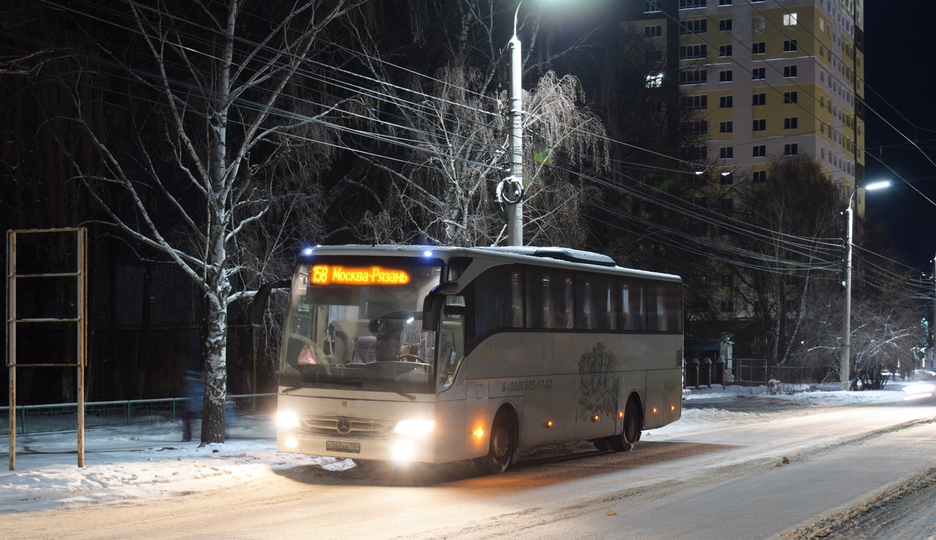 Москва, Mercedes-Benz Tourismo II 15RHD № Р 260 АВ 750