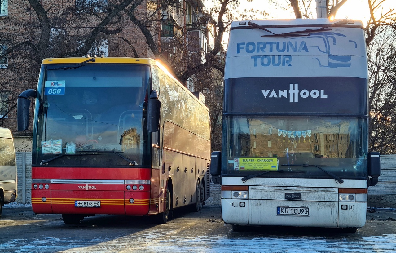 Хмельницкая область, Van Hool T916 Astron № 058; Польша, Van Hool TD924 Astromega № KR 3CU93