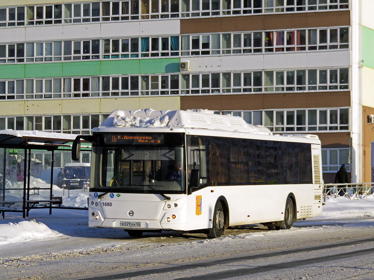 Кировская область, ЛиАЗ-5292.67 (CNG) № х680