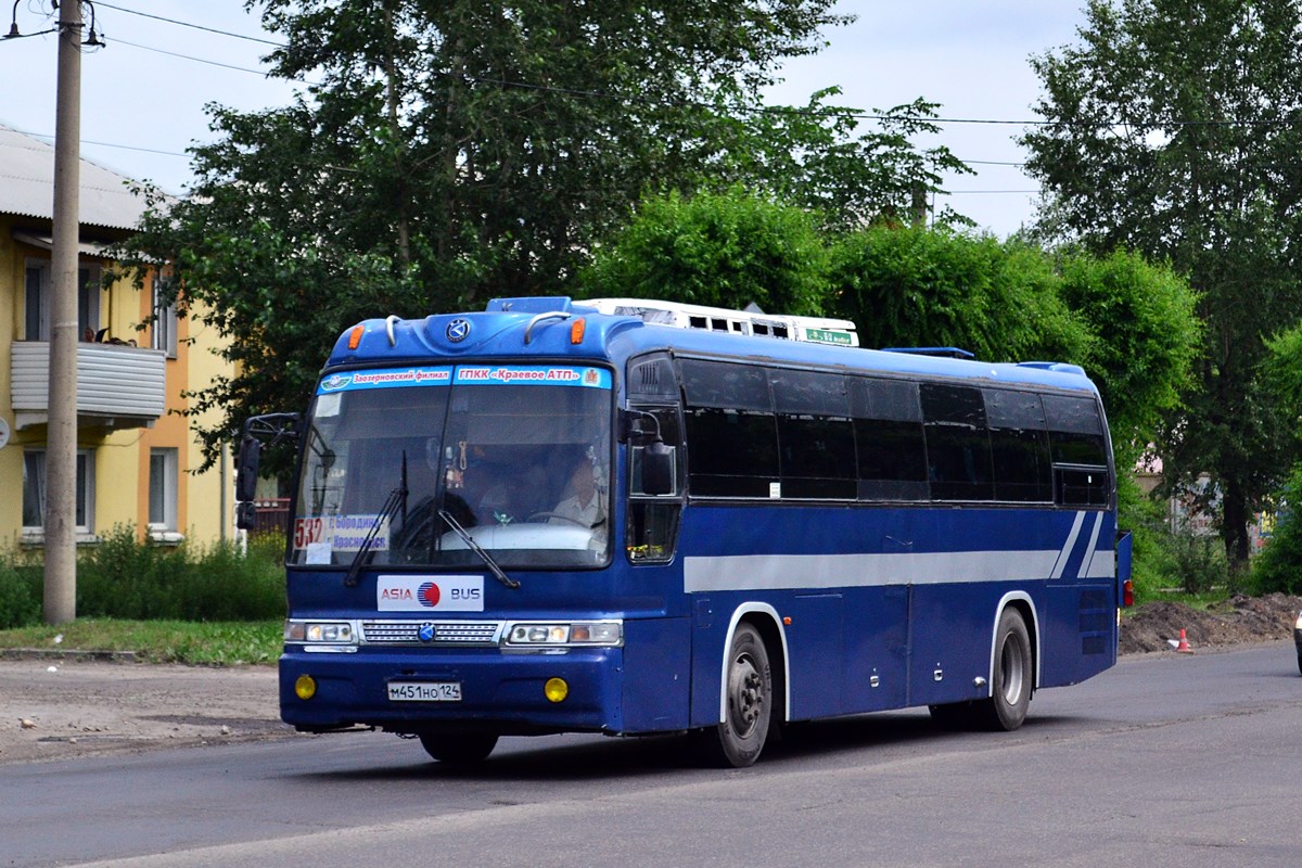 Красноярский край, Kia KM948 Granbird Greenfield № М 451 НО 124