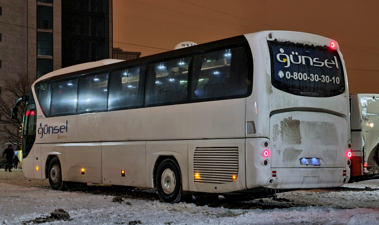 Киев, Neoplan P21 N2216SHD Tourliner SHD № AA 5729 KP