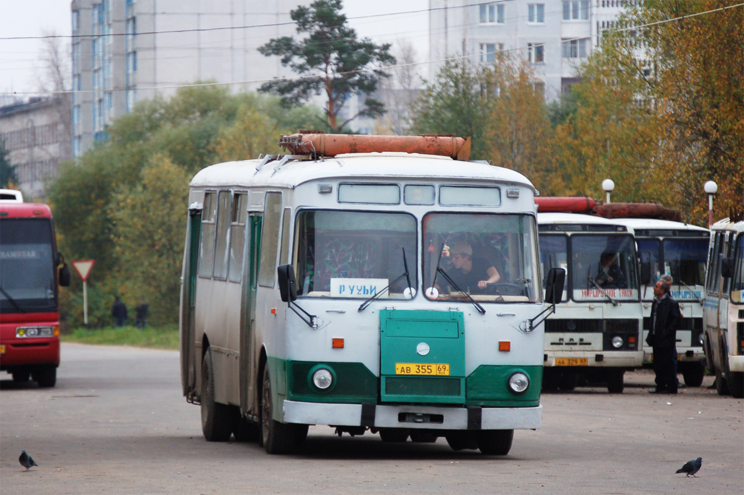 Obwód twerski, LiAZ-677M (YaAZ) Nr АВ 355 69