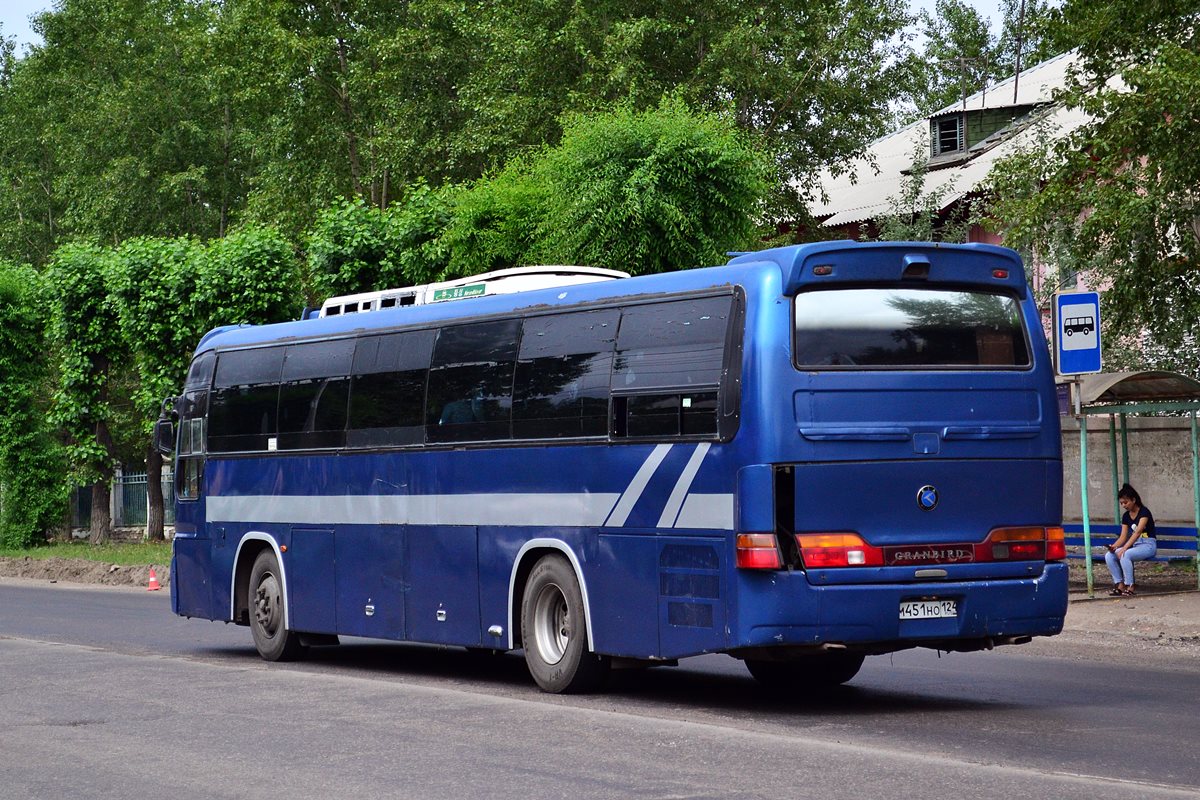 Красноярский край, Kia KM948 Granbird Greenfield № М 451 НО 124