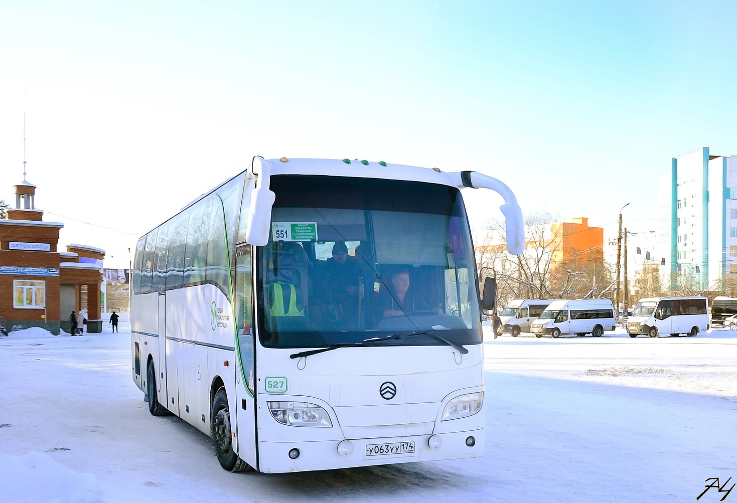 Челябинская область, Golden Dragon XML6129E1A Grand Cruiser № У 063 УУ 174